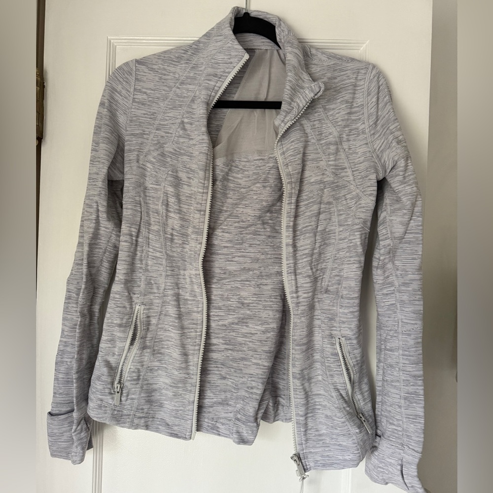 OBO Lululemon Women's Gray define Jacket